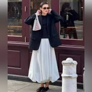 Zara High Waist Midi Bubble Skirt White Size XS